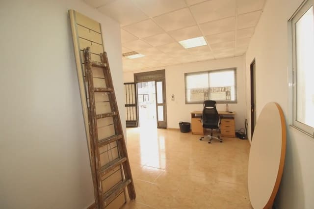 Kommersiell att hyra i El Hondon, Cartagena - 1 500 € (Ref: 10007656)