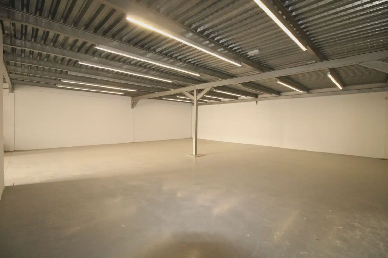 Commercieel te huur in Cartagena - € 1.500 (Ref: 10007656)