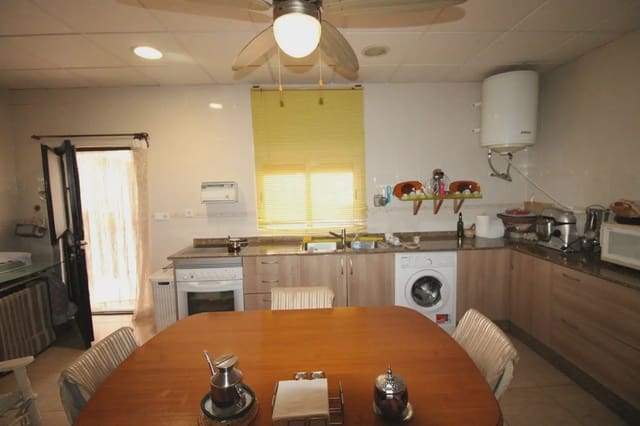4 makuuhuone Maalaistalo myytävänä paikassa La Magdalena, Cartagena mukana 
autotalli - 190 000 € (Ref: 10007658)