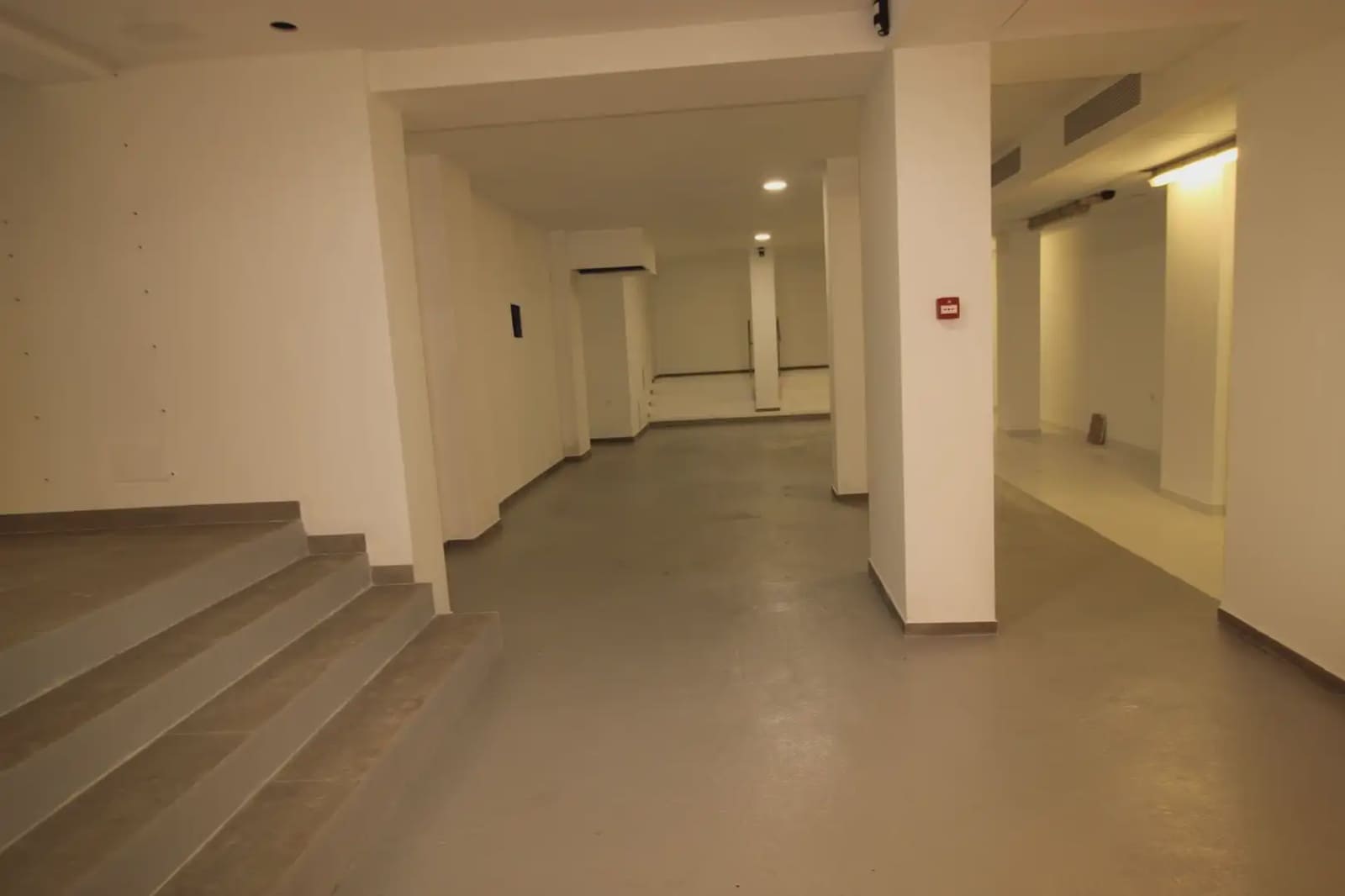 Commercieel te huur in Cartagena - € 3.500 (Ref: 10007659)