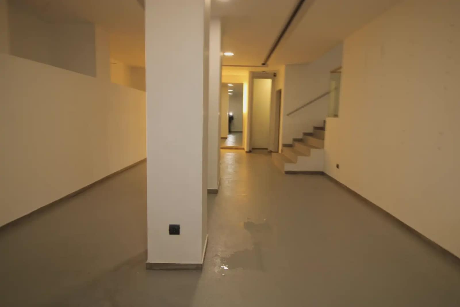 Commercieel te huur in Cartagena - € 3.500 (Ref: 10007659)