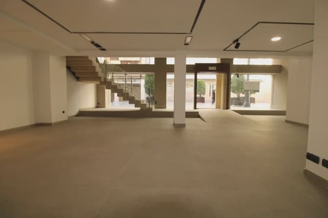 Commercial for rent in Cartagena Ciudad, Cartagena - € 3,500 (Ref: 10007659)