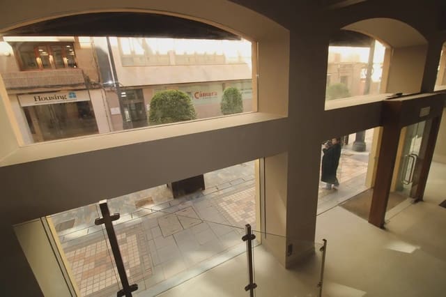 Commercial for rent in Cartagena Ciudad, Cartagena - € 3,500 (Ref: 10007659)