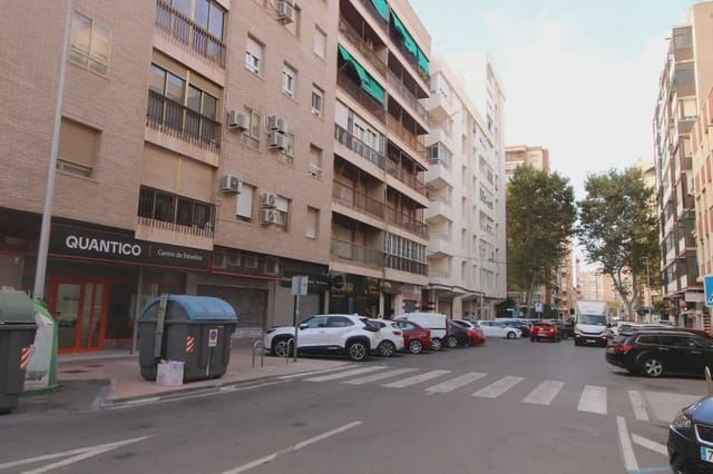 Kommersiell att hyra i Cartagena Ciudad, Cartagena - 495 € (Ref: 10007664)