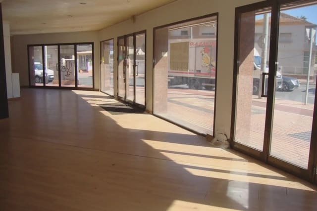 Local Comercial en Cartagena Ciudad, Cartagena en venta - 240.000 € (Ref: 10007665)
