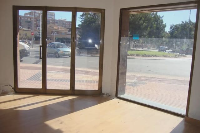 Local Comercial en Cartagena Ciudad, Cartagena en venta - 240.000 € (Ref: 10007665)