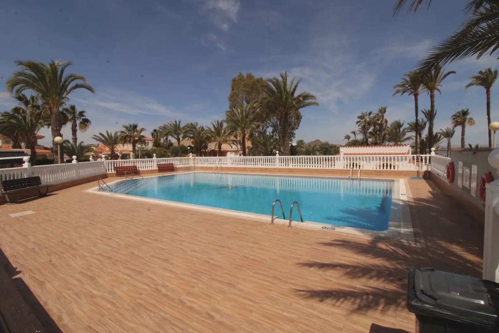 4 bedroom Townhouse for sale in Los Urrutias with pool - € 199,600 (Ref: 10007666)
