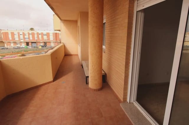 3 bedroom Flat for sale in La Unión with garage - € 137,000 (Ref: 10007667)