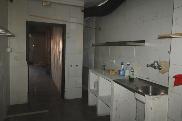 Commercieel te koop in El Plan, Cartagena - € 69.000 (Ref: 10007668)
