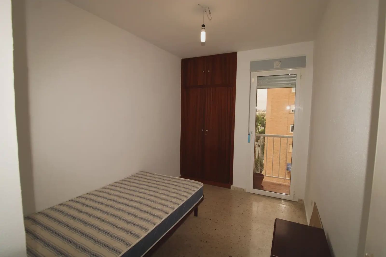 3 sovrum Lägenhet att hyra i Cartagena med garage - 850 € (Ref: 10055756)