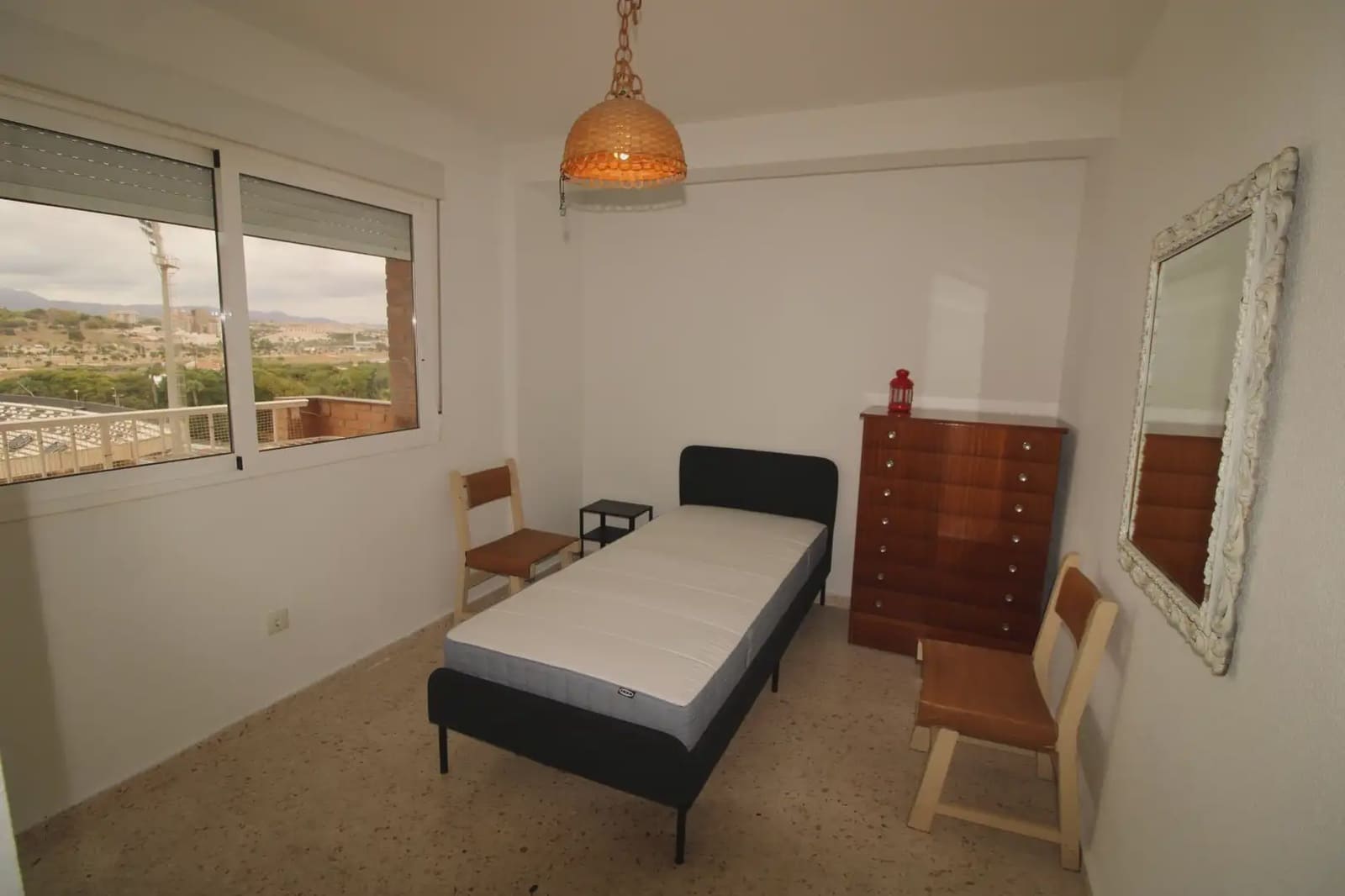 3 sovrum Lägenhet att hyra i Cartagena med garage - 850 € (Ref: 10055756)