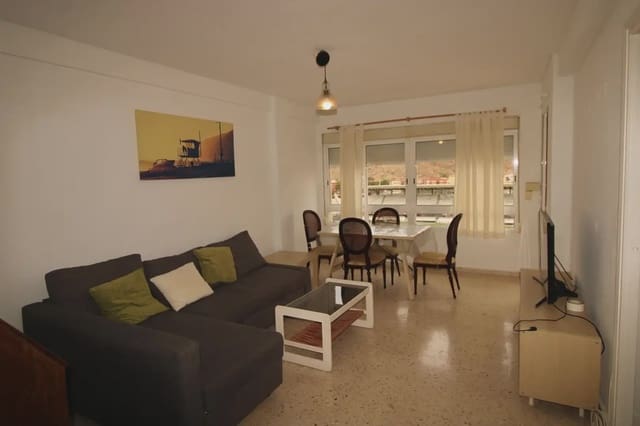 3 sovrum Lägenhet att hyra i Cartagena Ciudad, Cartagena med garage - 850 € (Ref: 10055756)