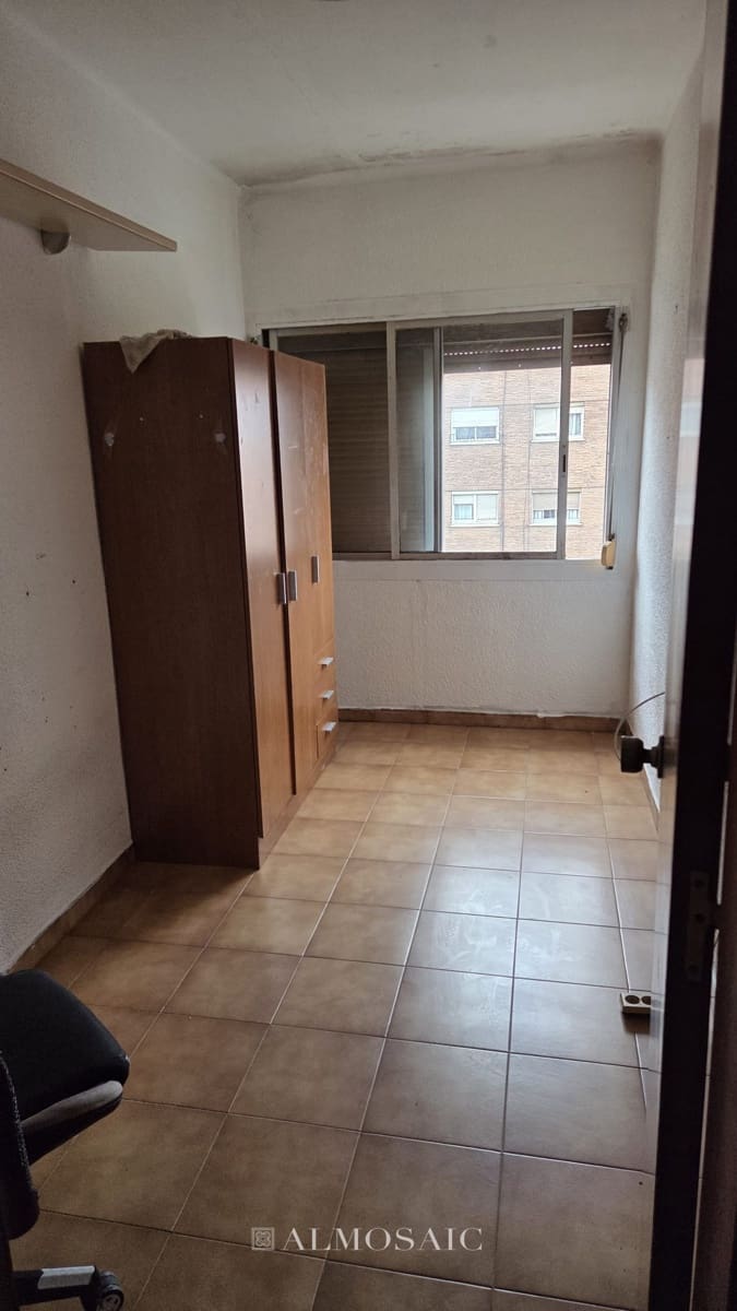 3 bedroom Flat for sale in El Prat de Llobregat - € 218,000 (Ref: 10029855)