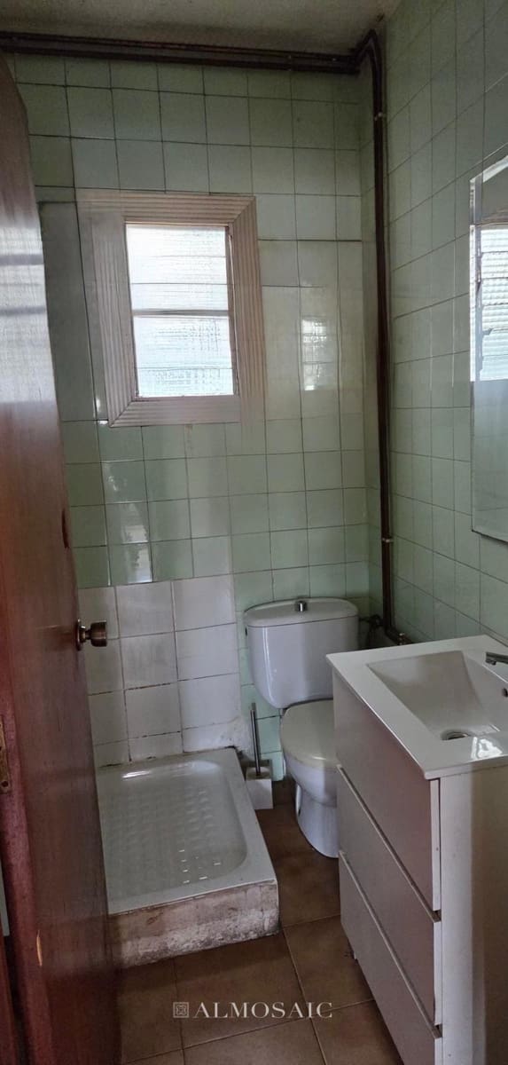 3 bedroom Flat for sale in El Prat de Llobregat - € 218,000 (Ref: 10029855)