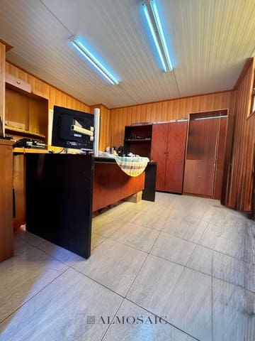 Butik till salu i El Prat de Llobregat - 153 000 € (Ref: 10030997)