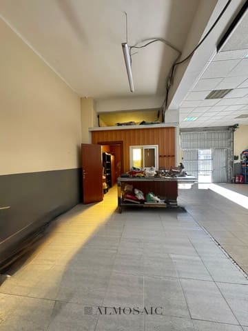 Butik till salu i El Prat de Llobregat - 153 000 € (Ref: 10030997)