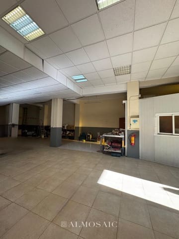 Butik till salu i El Prat de Llobregat - 153 000 € (Ref: 10030997)