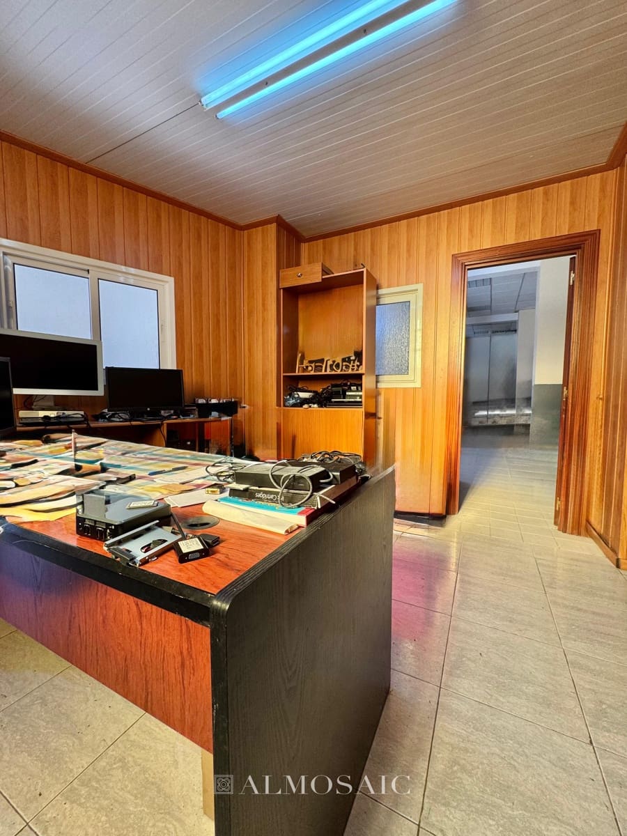 Butik till salu i El Prat de Llobregat - 153 000 € (Ref: 10030997)