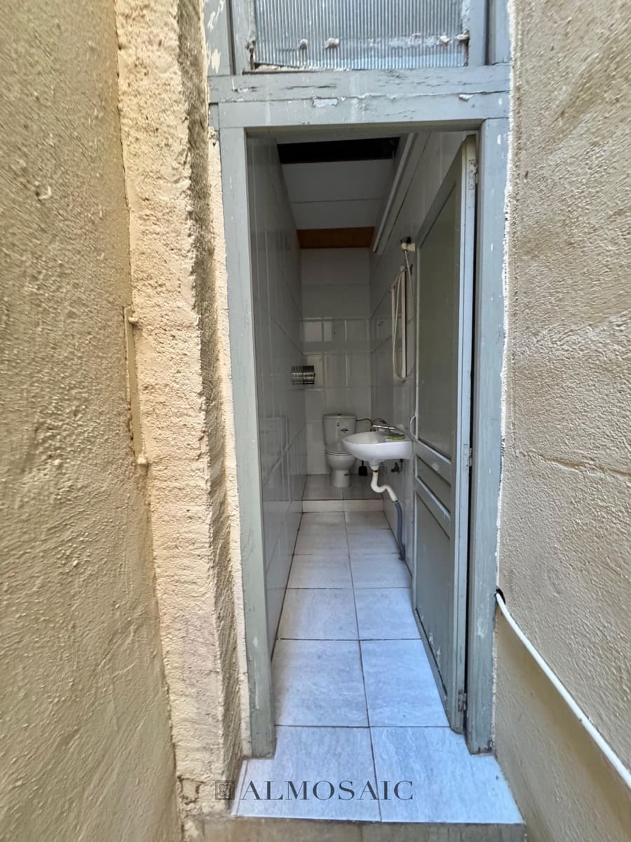 Butik till salu i El Prat de Llobregat - 153 000 € (Ref: 10030997)