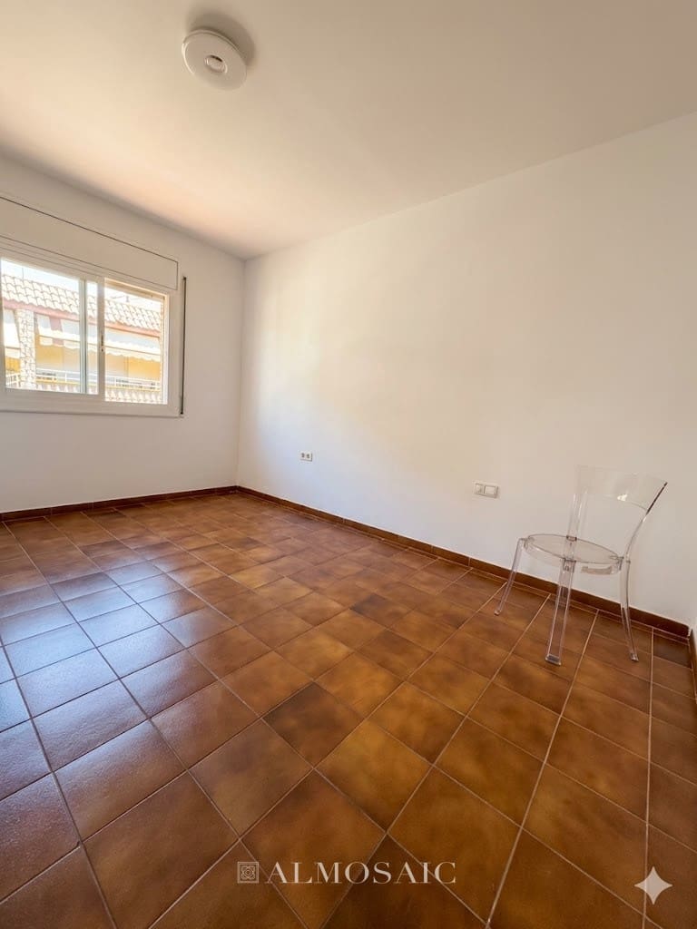 3 bedroom Townhouse for sale in La Palma de Cervello with pool garage - € 575,000 (Ref: 10031222)