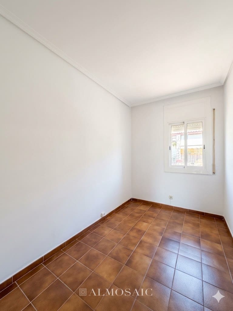 3 bedroom Townhouse for sale in La Palma de Cervello with pool garage - € 575,000 (Ref: 10031222)