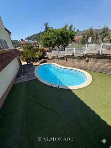 3 quarto Casa em Banda para venda em La Palma de Cervelló com piscina garagem - 575 000 € (Ref: 10031222)