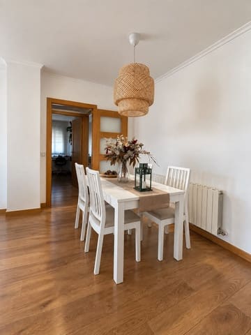 4 makuuhuone Asunto myytävänä paikassa El Prat de Llobregat - 390 000 € (Ref: 10100995)