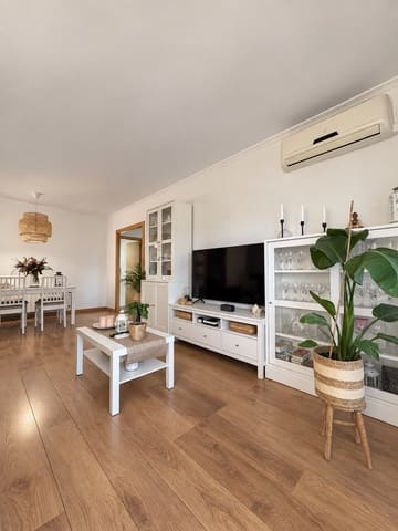 4 makuuhuone Asunto myytävänä paikassa El Prat de Llobregat - 390 000 € (Ref: 10100995)