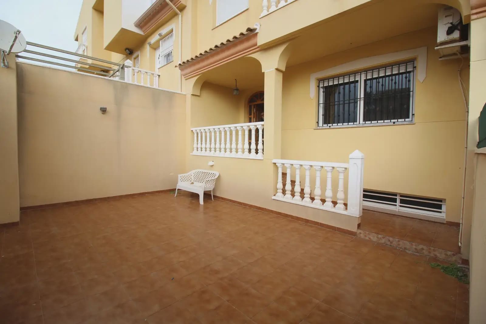 4 bedroom Apartment for sale in Canteras with garage - € 315,000 (Ref: 10009370)