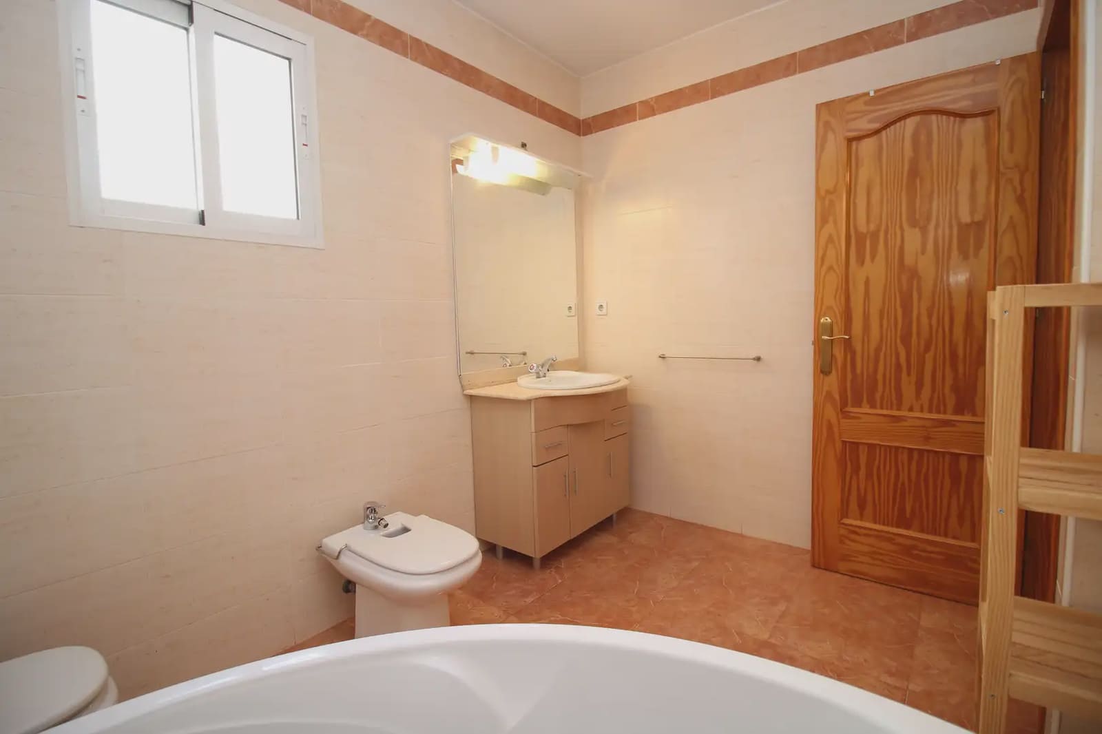 4 bedroom Apartment for sale in Canteras with garage - € 315,000 (Ref: 10009370)