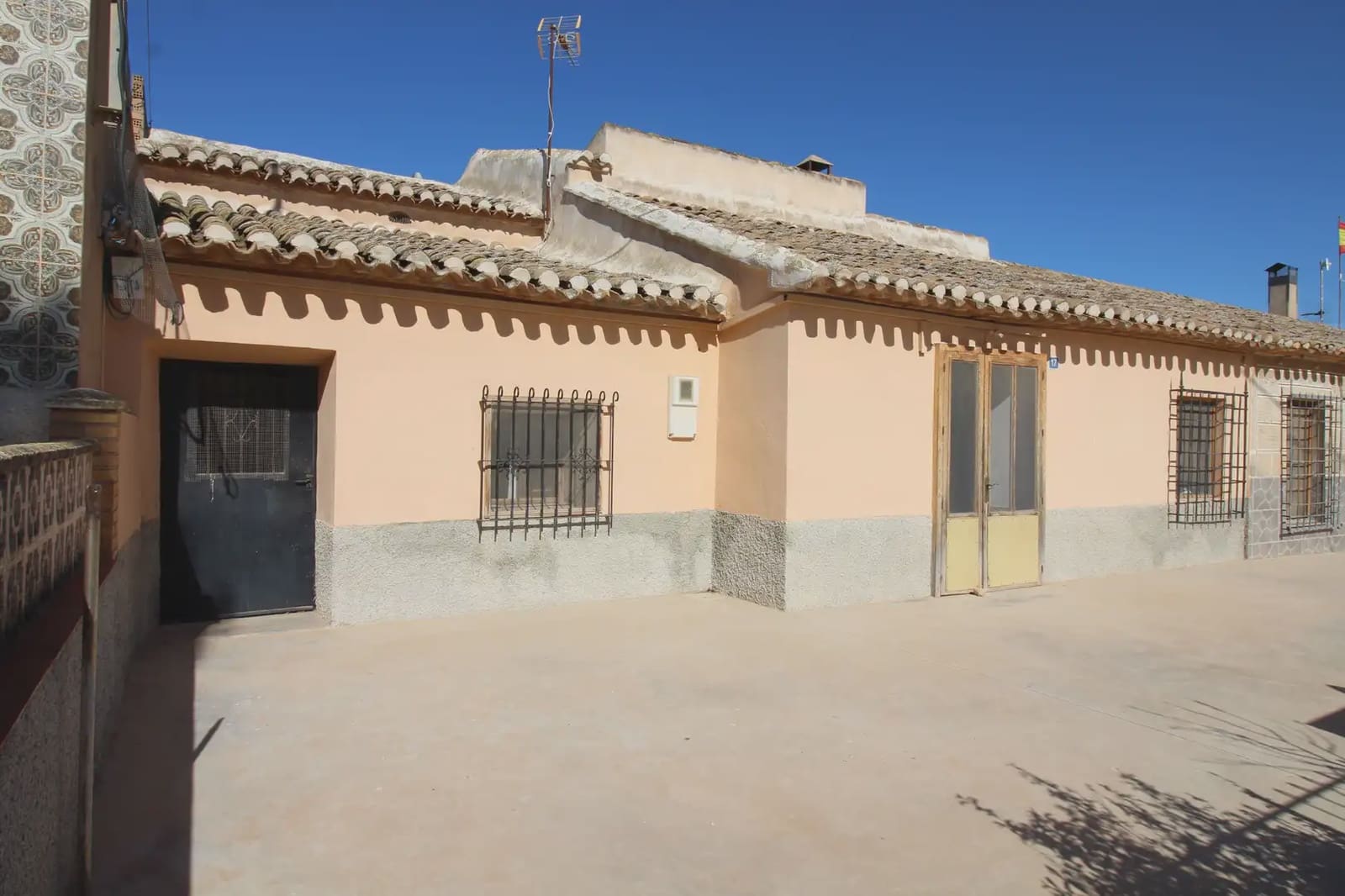 4 chambre Finca/Maison de Campagne à vendre à La Pinilla avec garage - 114 000 € (Ref: 10009371)