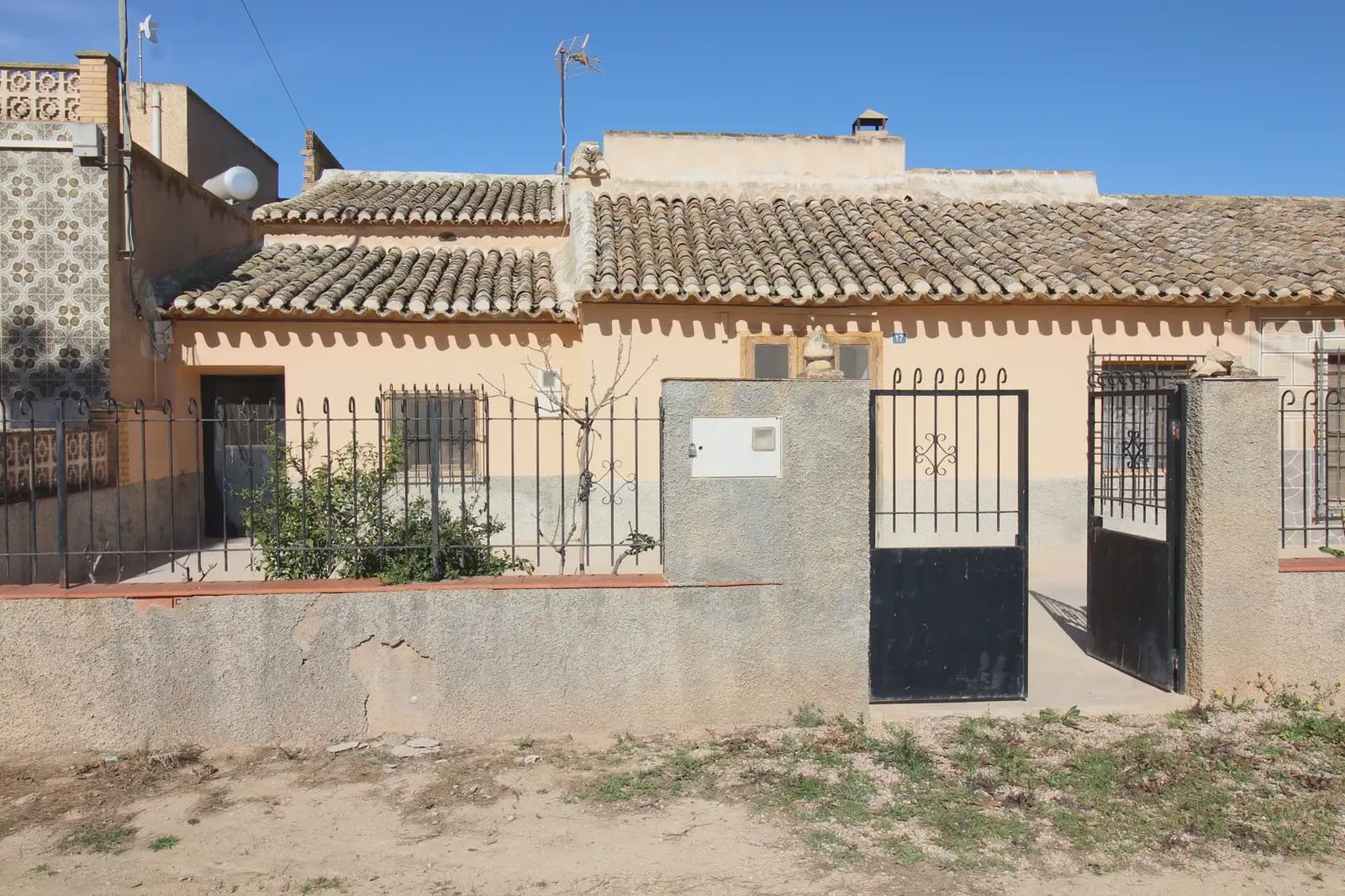 4 chambre Finca/Maison de Campagne à vendre à La Pinilla avec garage - 114 000 € (Ref: 10009371)