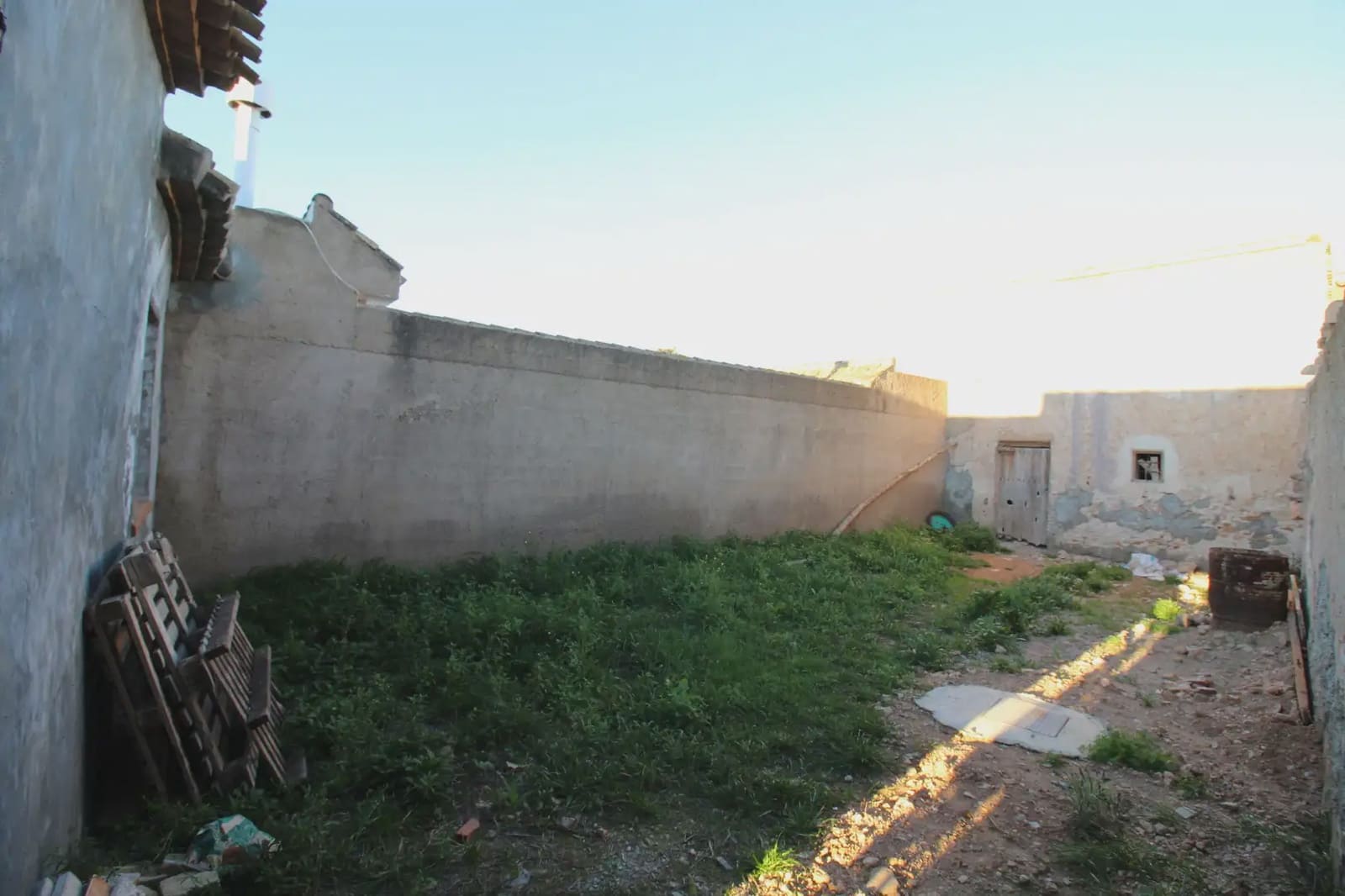 2 bedroom Townhouse for sale in Cartagena - € 50,000 (Ref: 10009372)