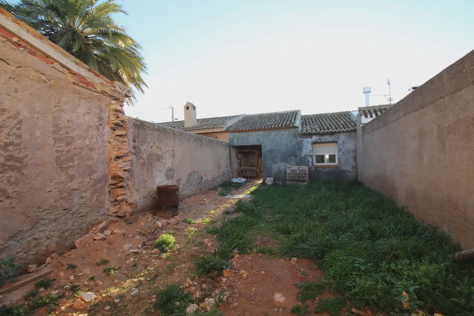 2 bedroom Townhouse for sale in Cartagena - € 50,000 (Ref: 10009372)