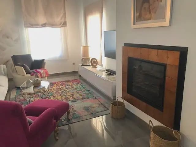 4 sypialnia Willa na sprzedaż w Callosa de Segura z basenem garażem - 590 000 € (Ref: 10009374)