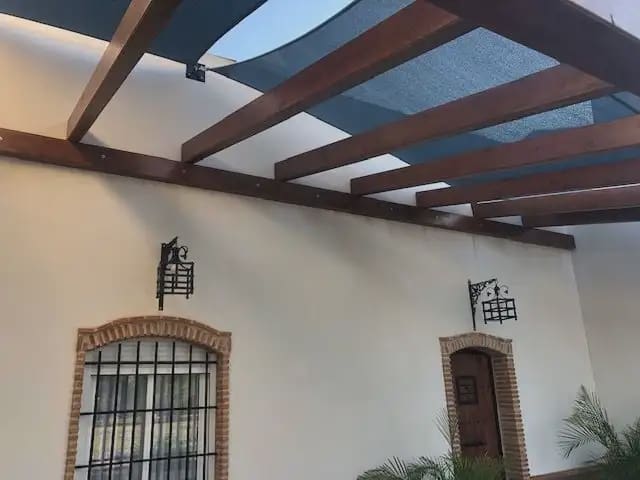 4 sypialnia Willa na sprzedaż w Callosa de Segura z basenem garażem - 590 000 € (Ref: 10009374)