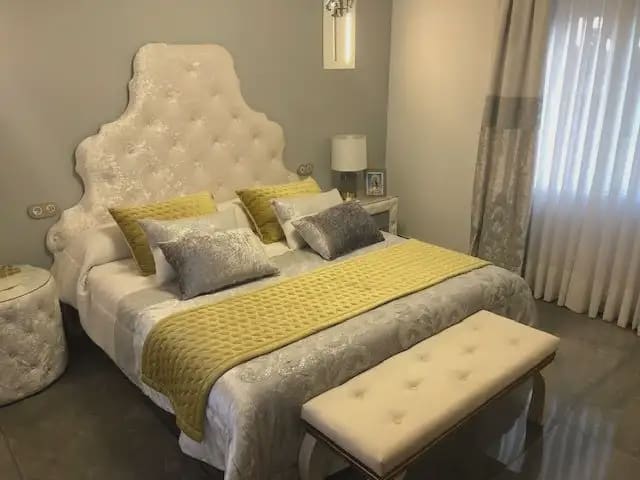 4 sypialnia Willa na sprzedaż w Callosa de Segura z basenem garażem - 590 000 € (Ref: 10009374)