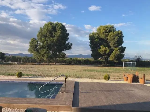 4 sypialnia Willa na sprzedaż w Callosa de Segura z basenem garażem - 590 000 € (Ref: 10009374)
