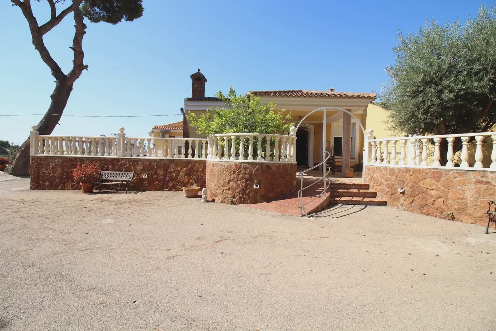 5 bedroom Finca/Country House for sale in Cartagena with pool - € 550,000 (Ref: 10009377)