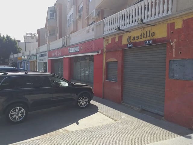 Comercial para arrendar em El Plan, Cartagena - 800 € (Ref: 10009386)