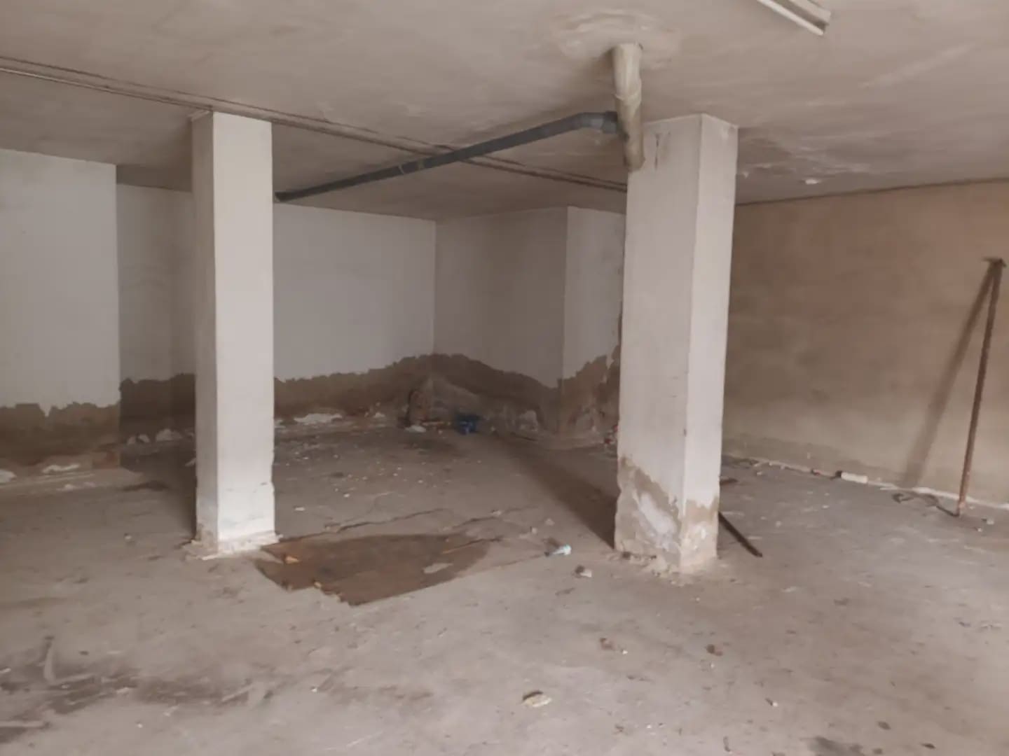Commercial for sale in Cartagena - € 175,000 (Ref: 10009399)