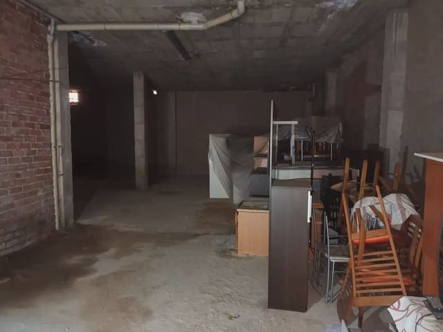 Comercial para venda em San Antón, Cartagena - 85 000 € (Ref: 10009400)