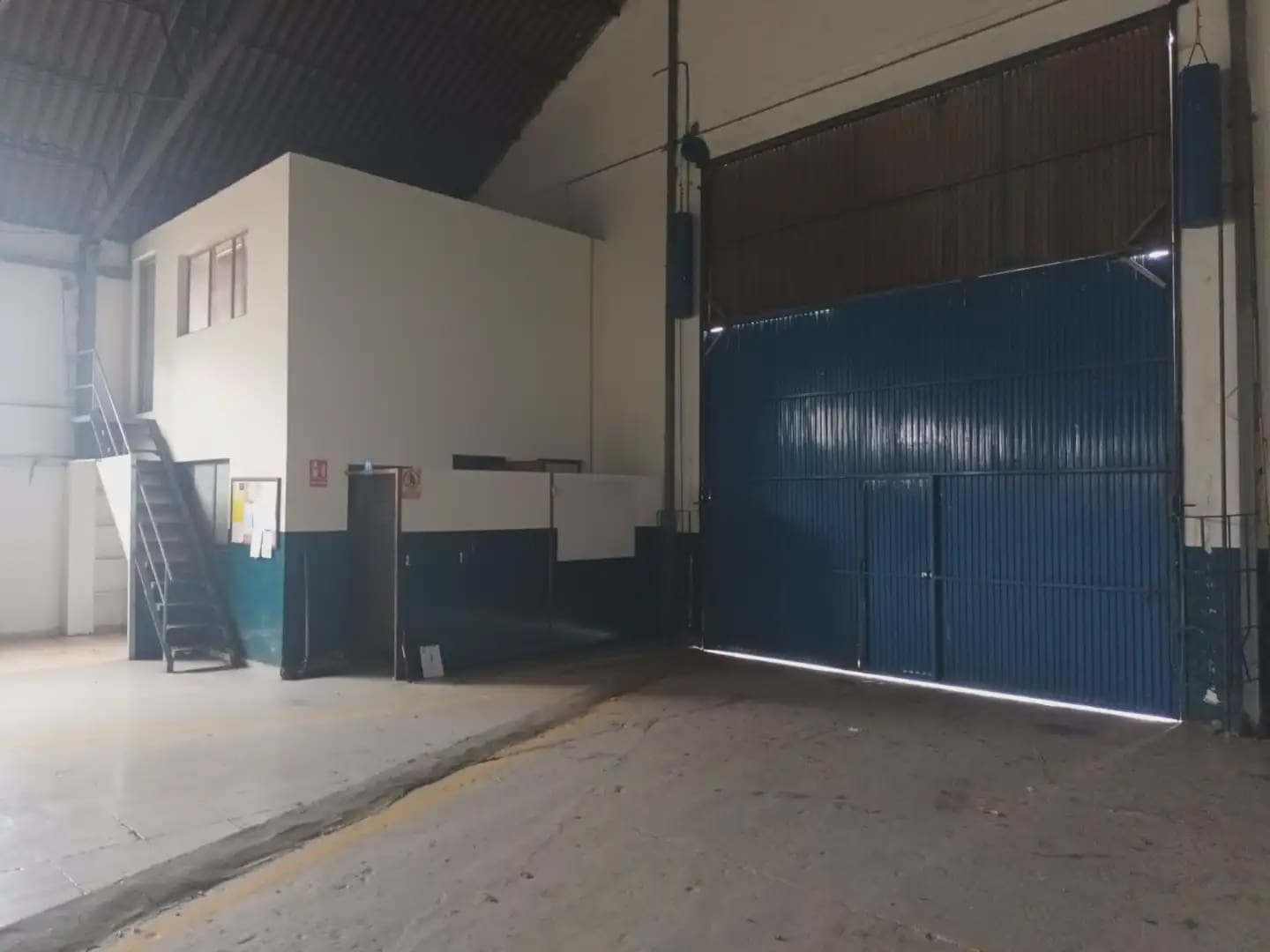 Commercial for sale in Cartagena - € 850,000 (Ref: 10009406)