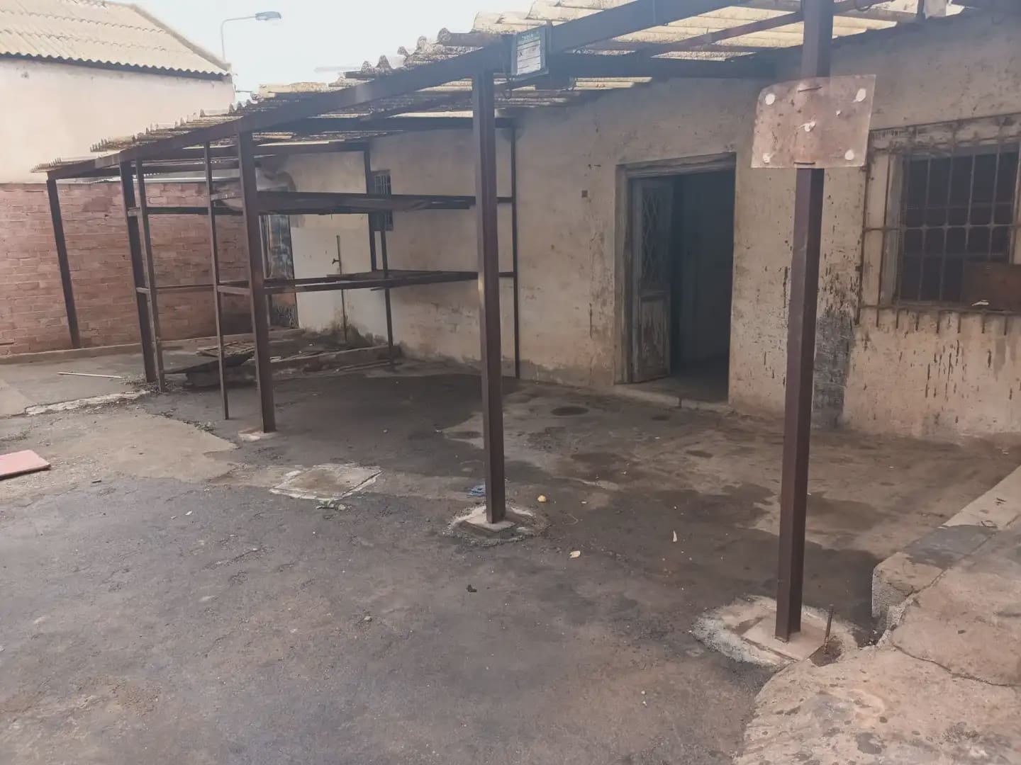 Commercial for sale in Cartagena - € 850,000 (Ref: 10009406)