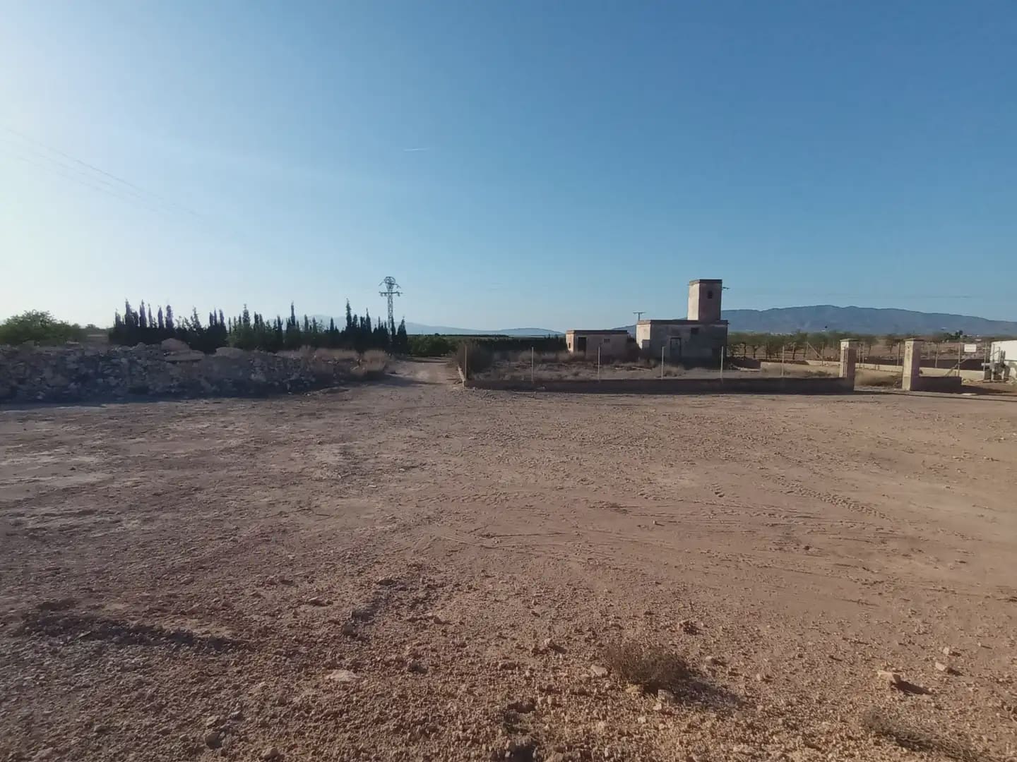 Mark till salu i La Pinilla - 70 622 € (Ref: 10009409)