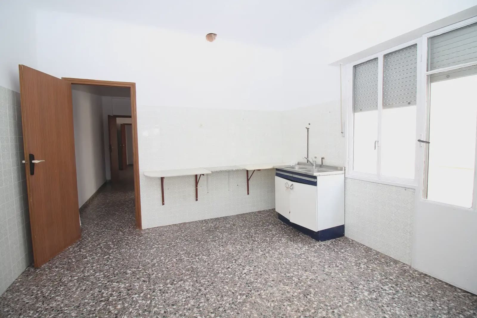 5 bedroom Flat for sale in Cartagena - € 219,000 (Ref: 10009415)