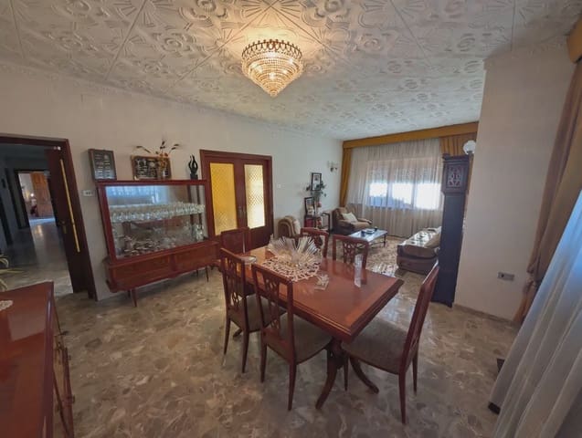Chalet de 4 habitaciones en Pozo Estrecho, Cartagena en venta con garaje - 380.000 € (Ref: 10009421)