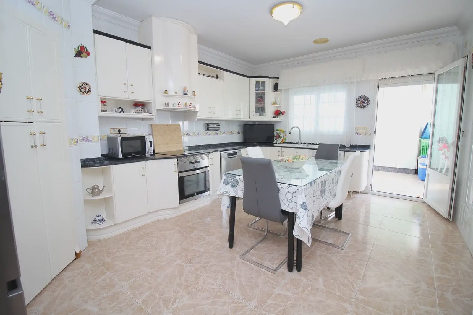4 bedroom Flat for sale in La Aljorra - € 450,000 (Ref: 10009422)