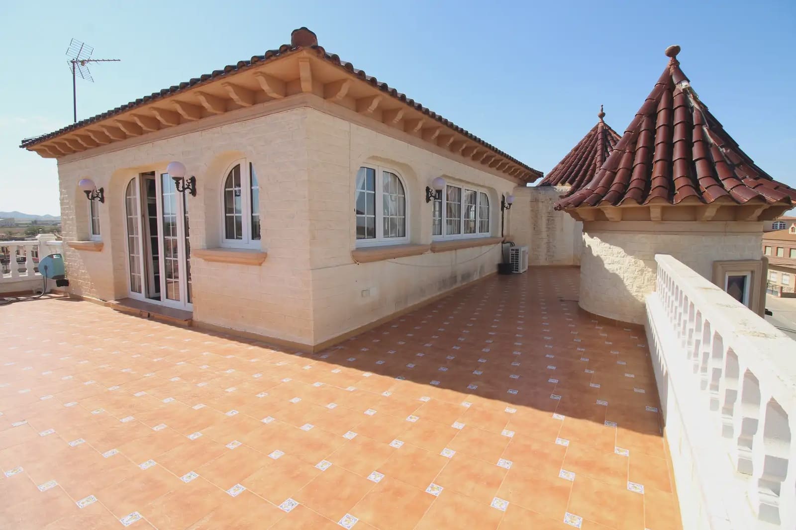4 bedroom Flat for sale in La Aljorra - € 450,000 (Ref: 10009422)
