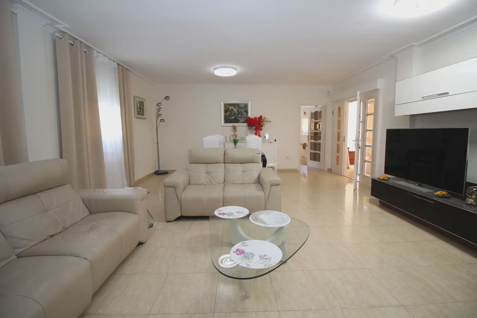 6 bedroom Villa for sale in La Manga del Mar Menor with pool garage - € 599,000 (Ref: 10009424)